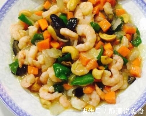 做这一大桌子的菜来招待客人,倍有面子,关键是美味