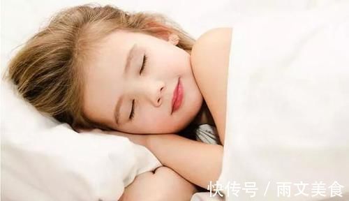 入睡|孩子在这个'时间点'之前入睡,对身体是最好的,宝妈们要记住了