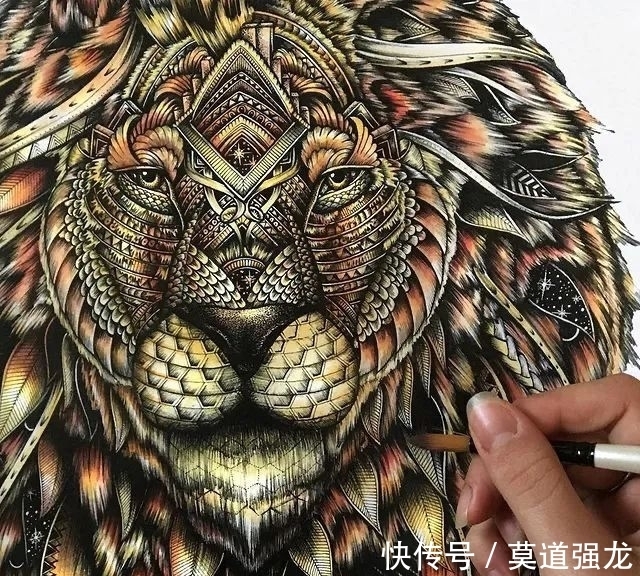 认真真&一幅动物肖像耗时100小时,错综复杂的细节,网友:这才是匠人