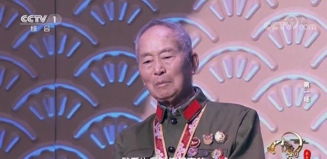 3岁认识三千字，5岁半能背600首古诗，神童王恒屹为何被质疑