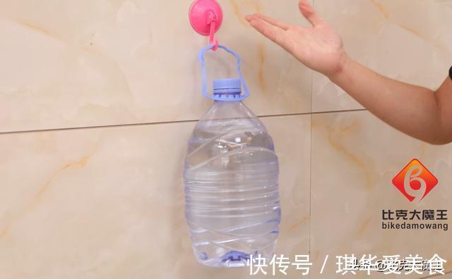 洗衣液|洗衣液里倒点鸡蛋清，真太实用了，解决家里不少烦恼事，回家试试