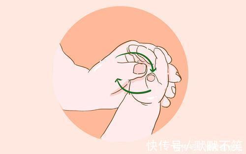 妈妈们|多摸摸宝宝这4个部位,聪明睡得香,可惜很多爸妈连碰都不碰
