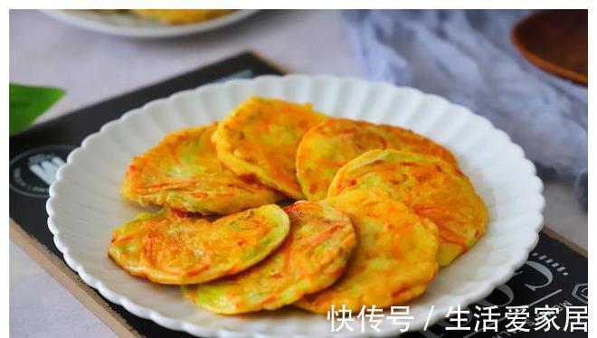 早餐饼|早餐饼最简单的做法，不用揉面，筷子一搅，10分钟解决全家人早