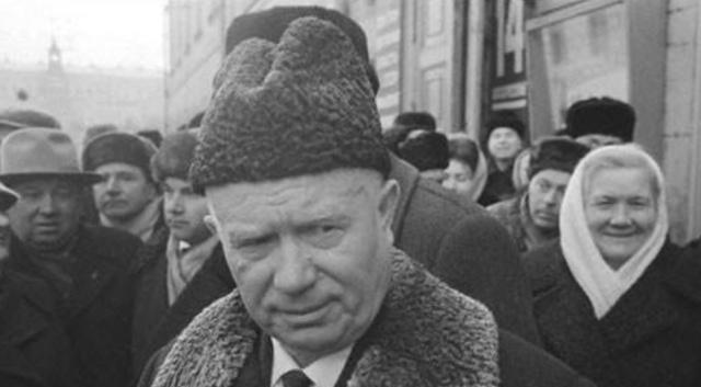 这项|他靠斯大林留下的制度当上总统，也因这项制度被害，才当了三个月