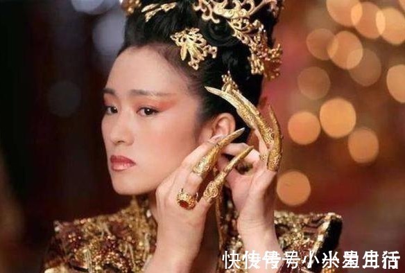 女子&你只知古代女子佩戴的护甲很美,你却不知道它的真实作用