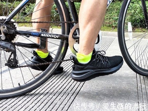 元素 都是爆米花中底 米家 361 天越 日常元素 4款运动鞋谁更能打?