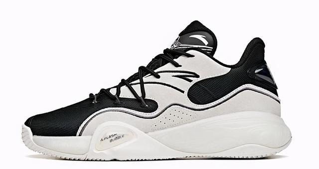 碳板跑鞋 新鞋谍照看个够!安踏又出新科技,匹克碳板跑鞋终于变帅了!