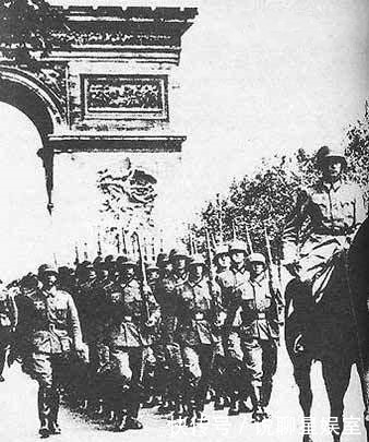 约瑟芬|二战最性感的女间谍，游走于纳粹高官之间，出身夜总会却备受尊重