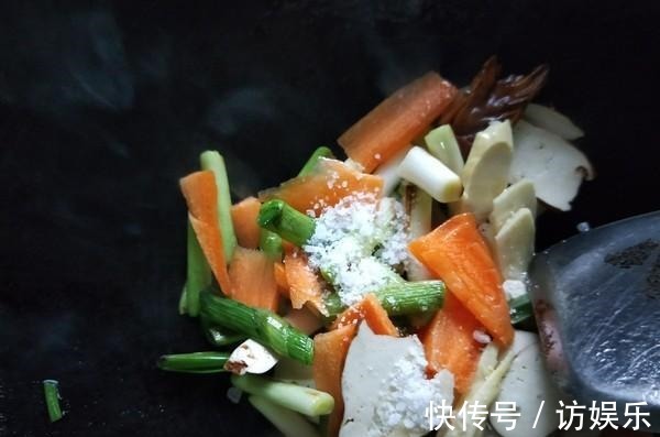 大蒜苗|“天然盘尼西林”竟然是它,一周吃3次,止咳化痰,活血养人!