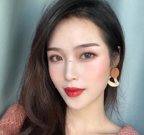 防晒不到位|为啥刚洗完的脸很白,过一会儿就很黄大牌洗面奶也不管用