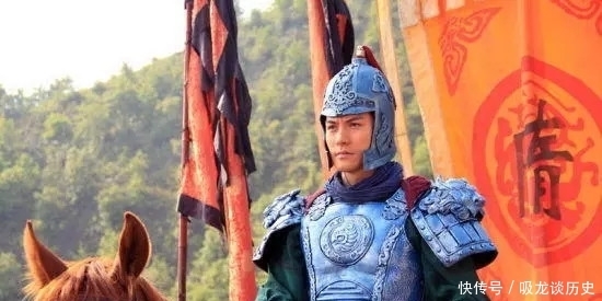 历史上的秦琼到底有多强?翻翻史书就知道,演义里的他,太弱了!