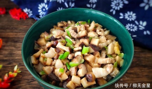 冬天,多给老人孩子吃这菜,价格是贵了些,但营养极高,对骨骼好