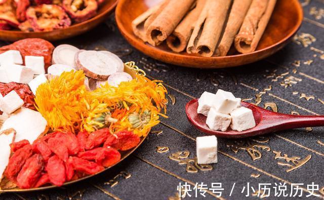 中药|药酒变“毒酒”,一杯药酒致15人肾衰竭,3类中药别用来泡酒