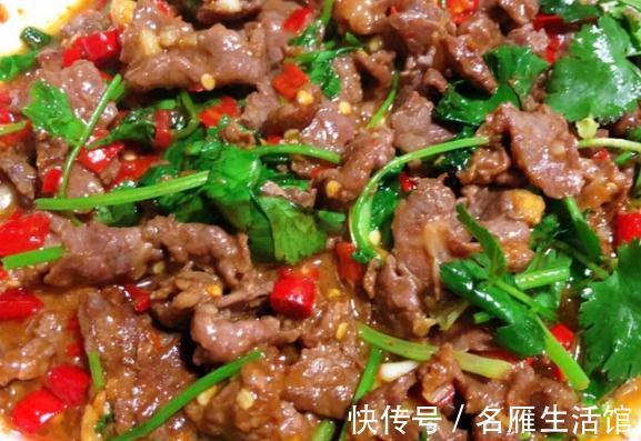 炒牛肉时,多加1种“香草”,肉嫩滑爽口,鲜香无腥味