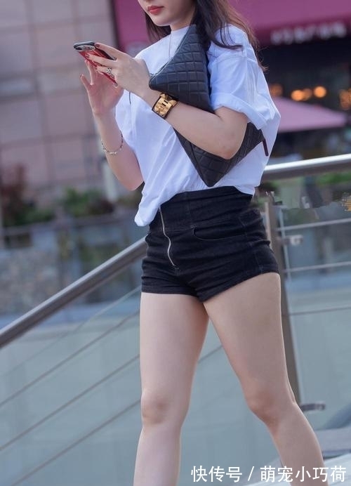 t恤 微胖小仙女的完美穿搭,帮你自信变美!