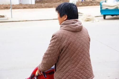 老人味|人老后身上有味，是卫生没做好？专家揪出老人味“祸根”，早避开