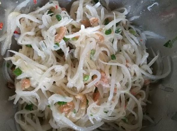 教你做馅饼,一根萝卜俩鸡蛋,无需发面,皮酥馅鲜,比肉饼还好吃