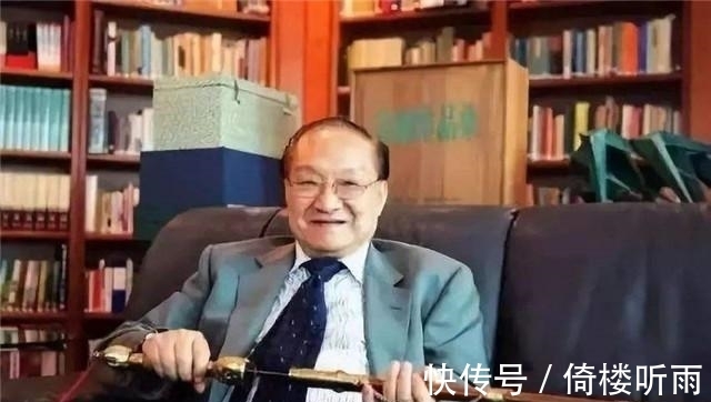 祖上|金庸作品为啥总是“反清复明”？他家祖上有多大仇？