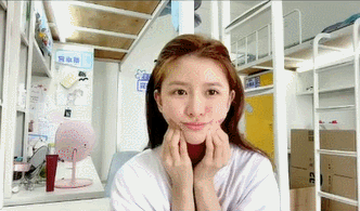 冰袋 新依美护肤:去水肿妙招,让你假期归来也是状态满满!