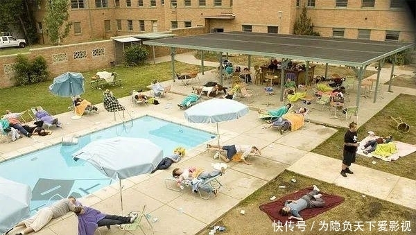 通知》学英语:cut the crap是什么意思?