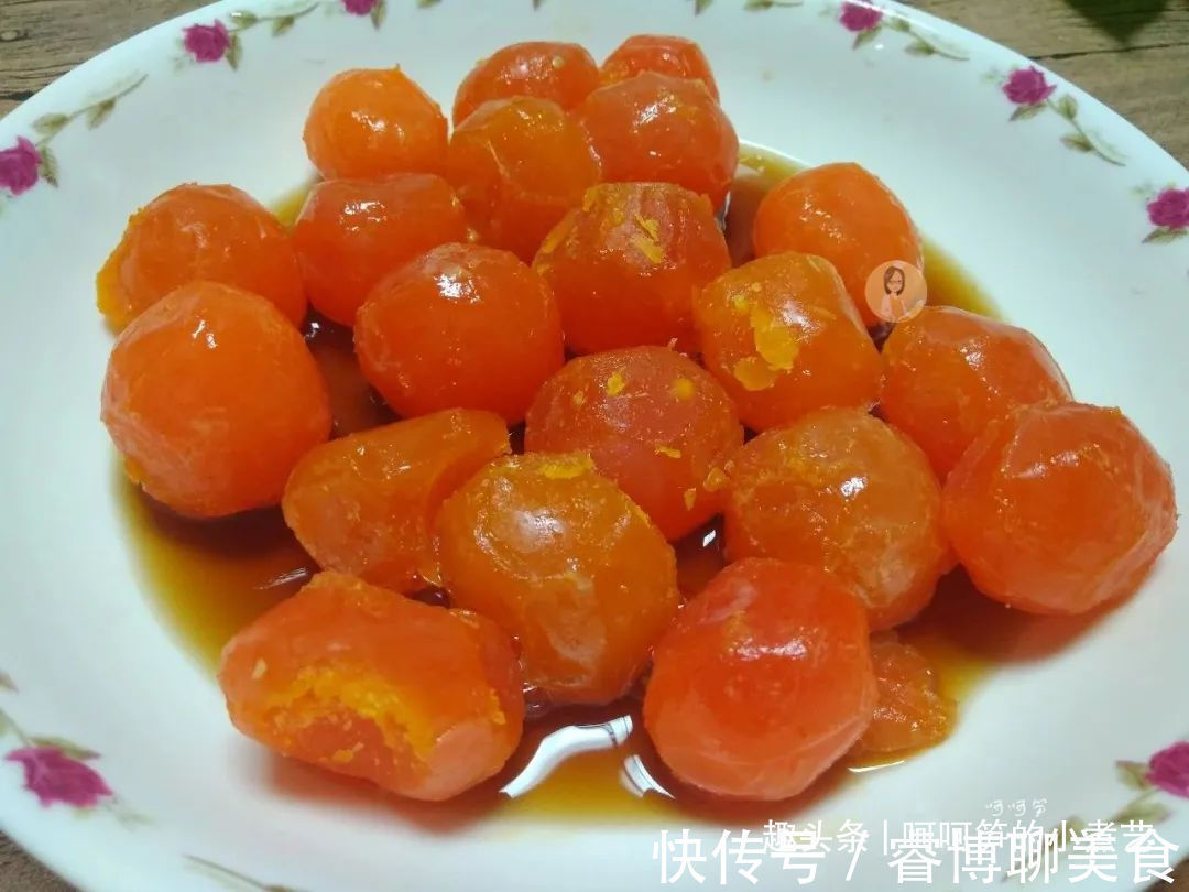 香菇|端午节将至,教你做鲜香味美的咸蛋黄肉粽,软糯诱人,吃了还想吃