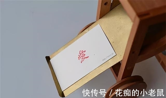 潘多拉!一个脑洞大开的日本艺术家,设计了些奇奇怪怪的玩具装置···