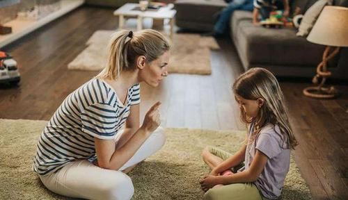 在职场|孩子情商低?和家长的这3个“坏习惯”有很大关系,要早点纠正