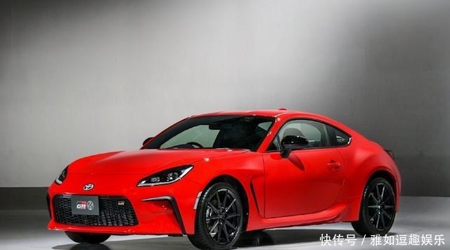 头文字d86新的引擎 头文字d86新的引擎