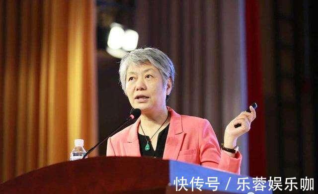 李玫瑾|李玫瑾:养男孩,家长一定要坚持五个原则,儿子未来阳光有担当!