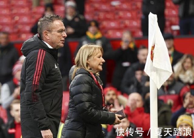 球队|11人想离开曼联更衣室山头林立 索尔斯克亚的心血或毁于一旦