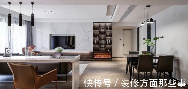 现代|125平现代风三居室,办公区后居然有一个小西厨可以作饭