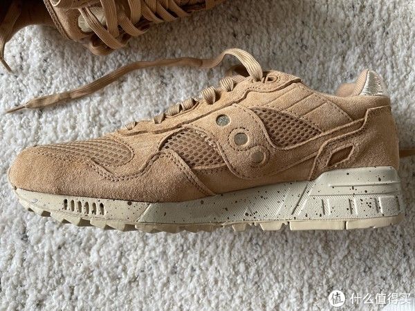 sSneaker 篇一百二十四：Saucony Shadow 5000分享，三双不同风格