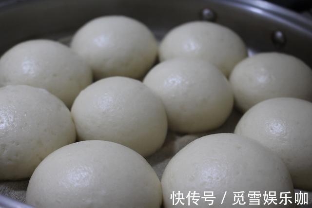干酵母粉|天冷了,蒸馒头要发好面,好方法1个小时发满盆,蒸馒头蓬松暄软