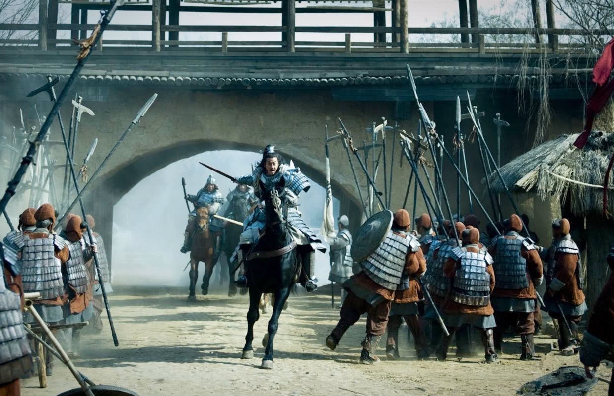 能顶|大秦为什么不怕六国?这个“守将”自己能顶10万兵,诸侯大骂:流氓!