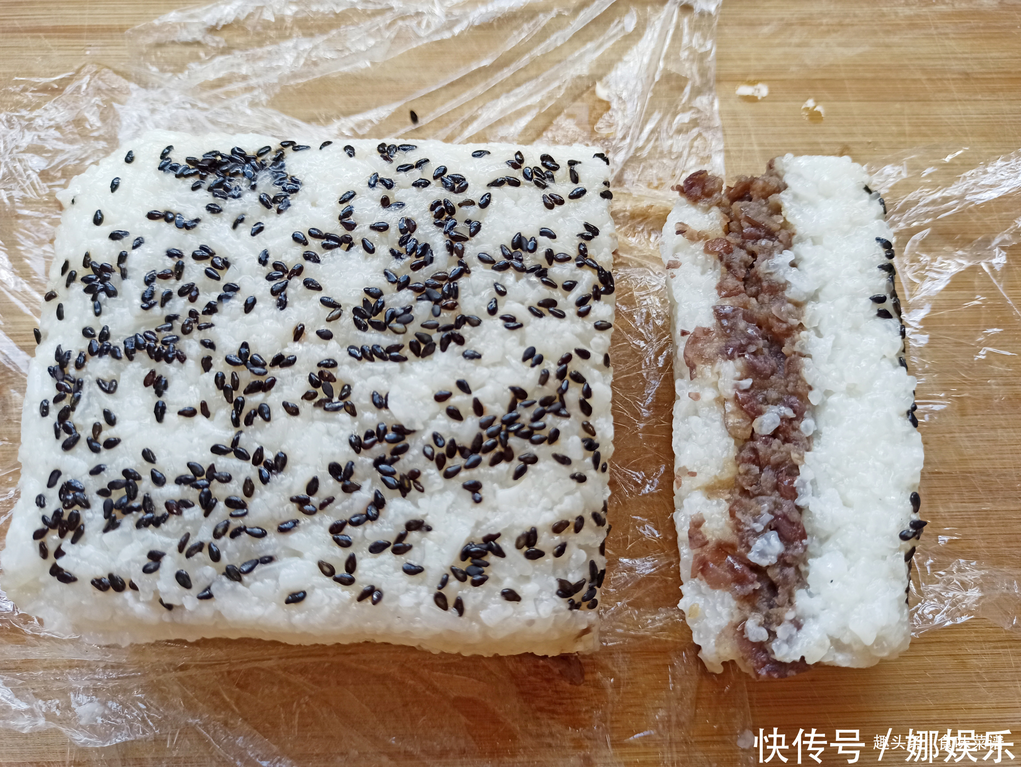 1碗糯米1碗红豆,教你软糯香甜的糯米糕,做法简单,孩子最喜欢吃