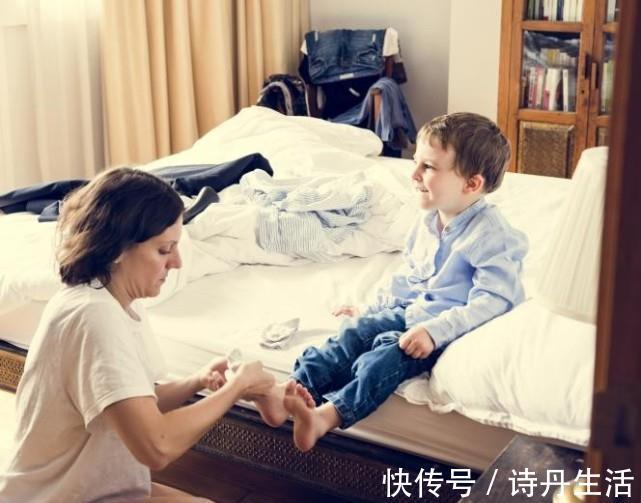 幼儿园|父母易犯的一种错！往往从小毁掉孩子的自理能力，来看正确方法