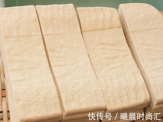 种豆类|年龄越大,膝盖老化严重,与其大把吃钙片,不如多吃3种食物