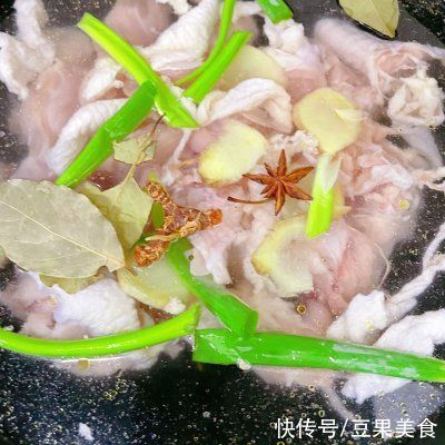 火锅底料|下饭神器徐小厨的芋儿鸡，拌饭还能吃三碗