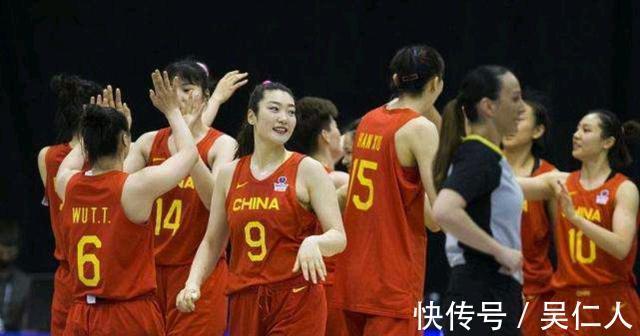 韩旭|16分8板!中国女篮确定第4核心,从背锅侠到MVP,郑薇登顶差一步