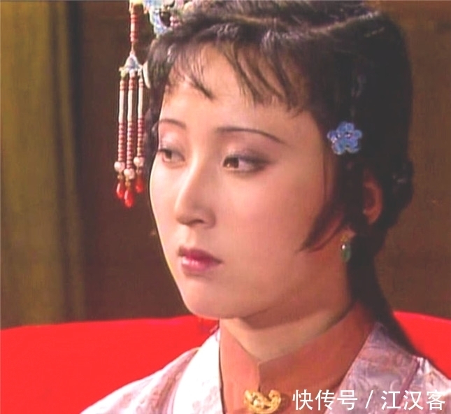 宝钗&红楼梦:史湘云对宝玉爱之入骨,可惜,除了黛玉,竟再无别人察觉