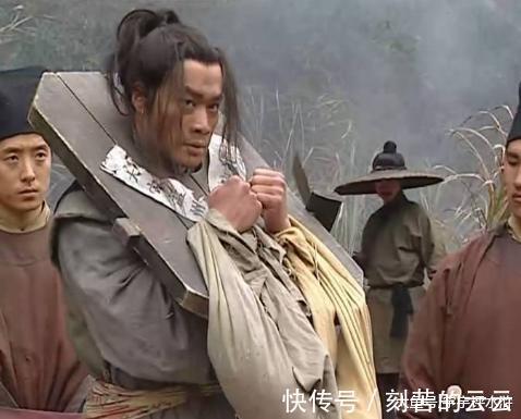 马万里|林冲和武松到底谁的武功高 从林冲的战绩可以看出端倪