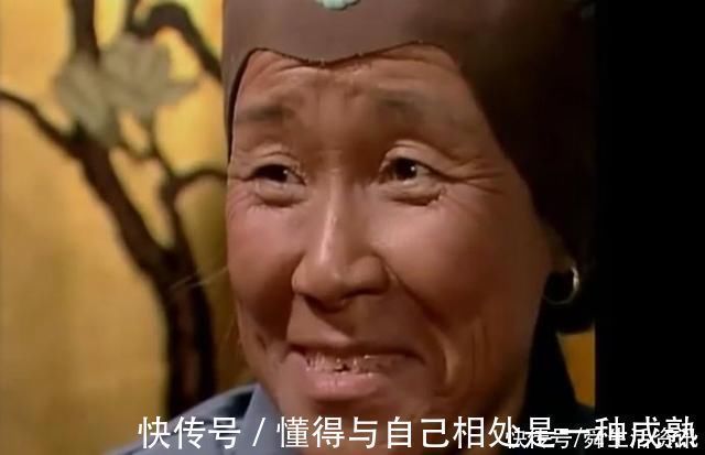 姐儿!贾母送给刘姥姥一件很奇怪的东西,在80回后派上了大用场