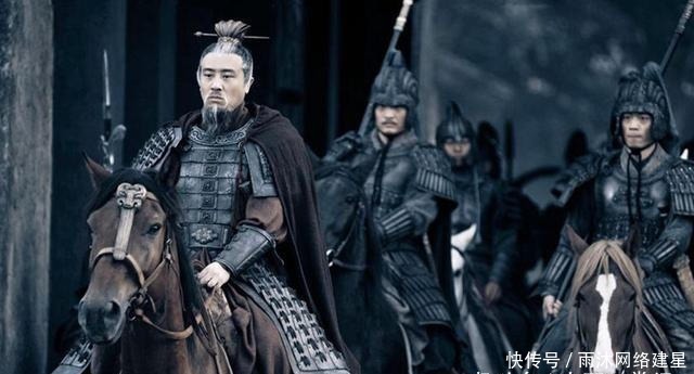 大哥|吕布是三姓家奴？论左右逢源，效忠过十位主子的刘备才是大哥