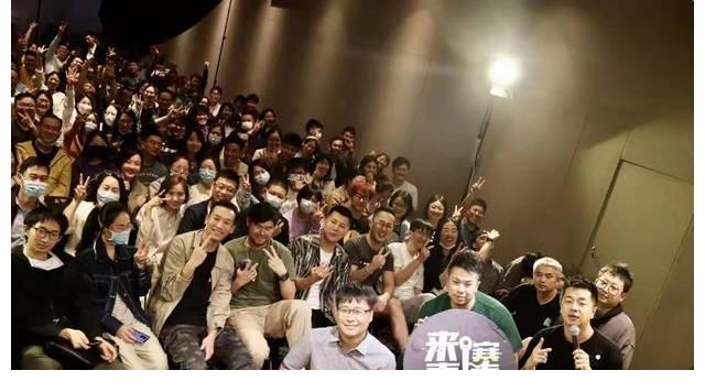 苏州本土脱口秀 期待更多“爆梗”