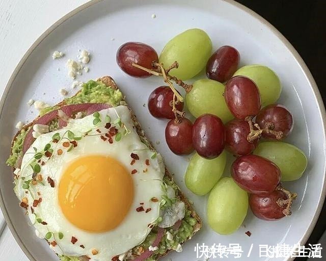 花生酱|4个减肥食谱推荐，坚持10天，教你吃了能把高中的衣服再穿一遍