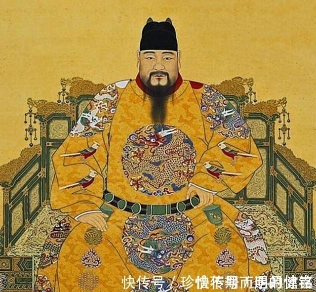 斗彩|成化帝的旷古畸恋，成就了斗彩和独步天下的三秋杯