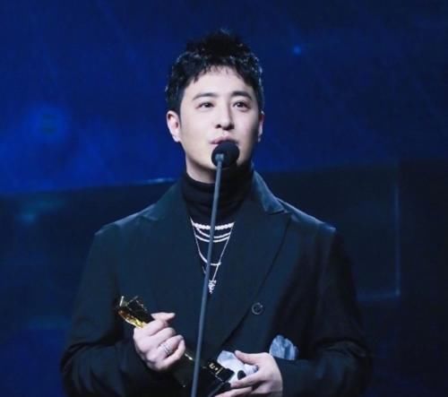 《青你3》第三位导师官宣！继李荣浩和LISA外，他也被意外曝光了！