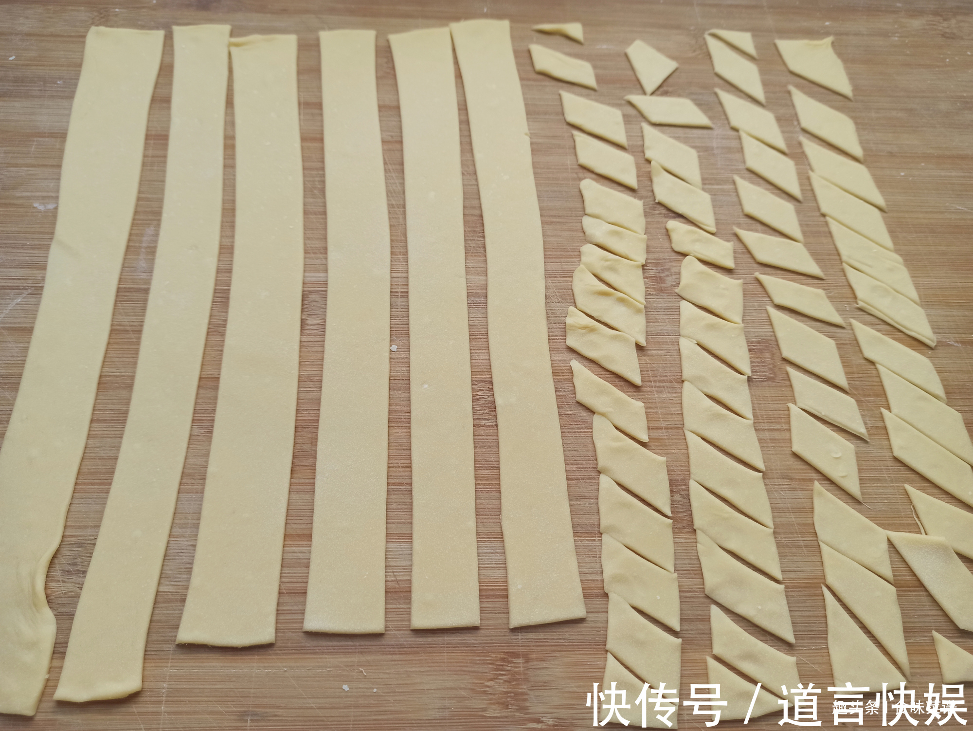 超好吃的挂霜小零食,超市卖10元1斤,教你在家做,成本只要2块钱