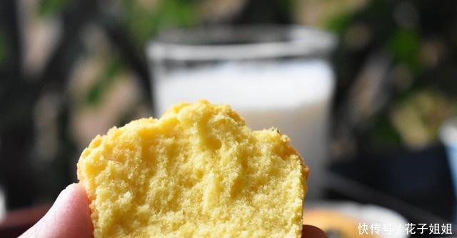 这蛋糕曾经风靡街头,原来做法并不难,香甜细腻,再也不用买了