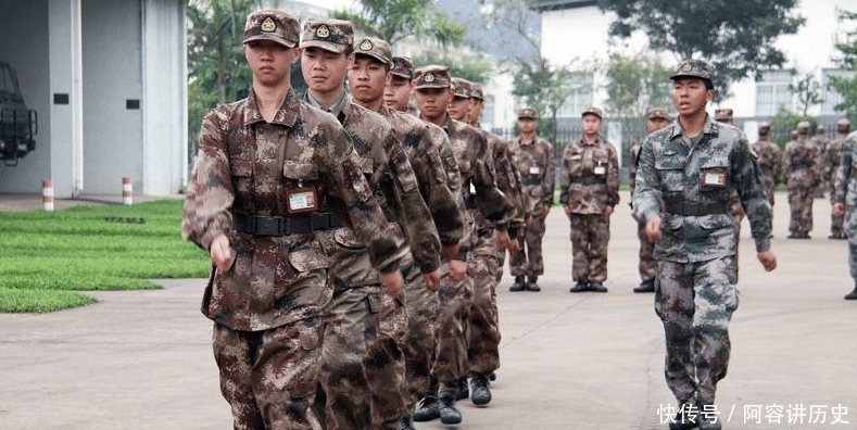 原本|中国士兵的服役期，原本为3年，为何1998年改成了2年？